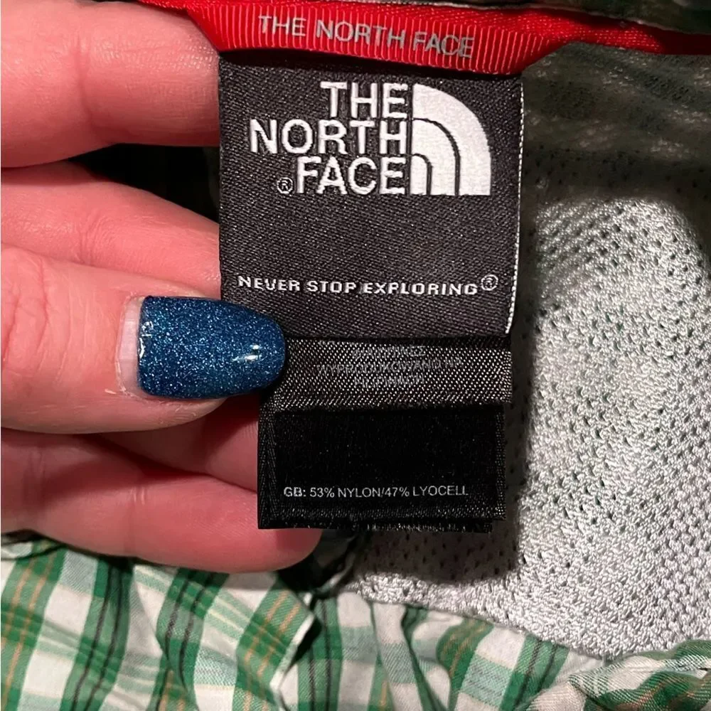 The North Face Button Up Shirt Short Sleeves Pocket Plaid Nylon Green White L